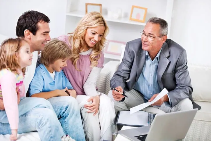 What Are The Crucial Differences Between Trusts and Wills in Virginia? An Estate Planning Lawyer Answers