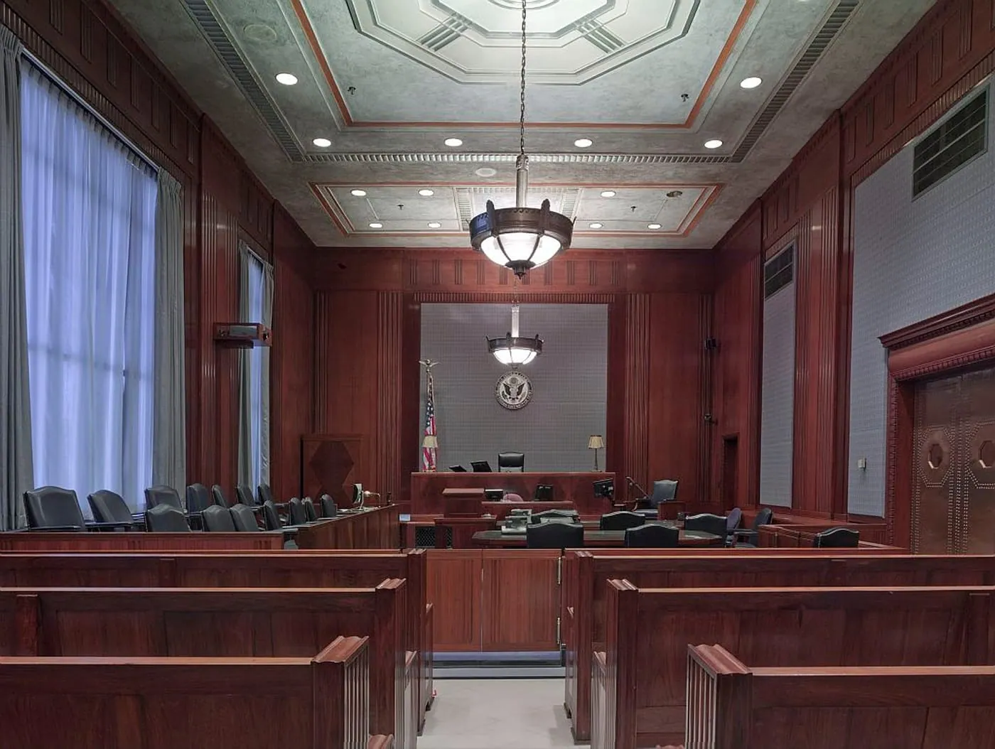 Are You Being Called to Be a Witness in Court? Here's How to Take the Stand